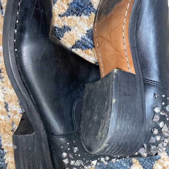 Sam Edelman Dover Silver Spike Chelsea Boot - Picture 5 of 12